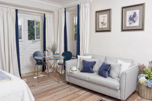 ionian-estates-mon-repos-suite (18)