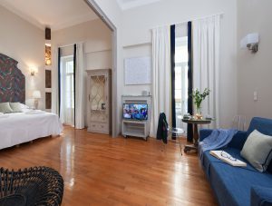 Luxury suite in Athens minutes from the Acropolis