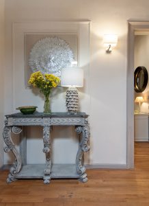 Luxury suites in Athens minutes from the Acropolis