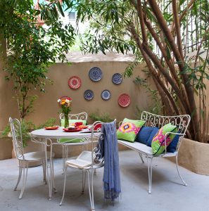 Luxury suites in Athens minutes from the Acropolis